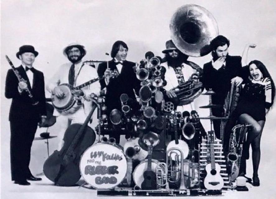 Llyn Foulkes (third from left) and the Rubber Band, 1974.